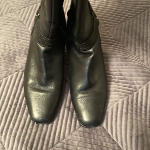 Aqua Collège Lined Leather Boot - Picture 8 of 13